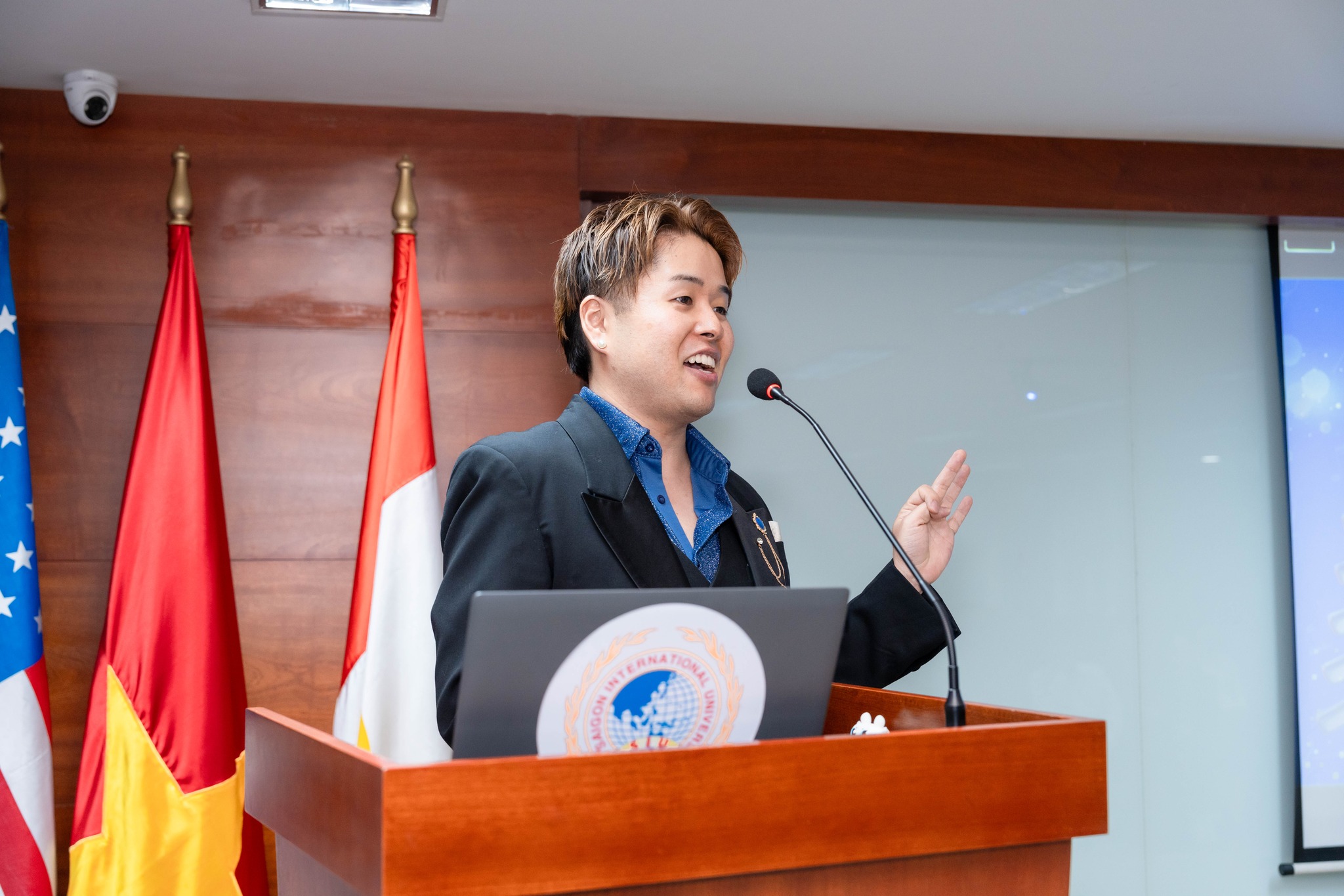 Giao lưu Văn hóa – Nghệ thuật cùng Nghệ sĩ Opera Riku Matsubara tại SIU